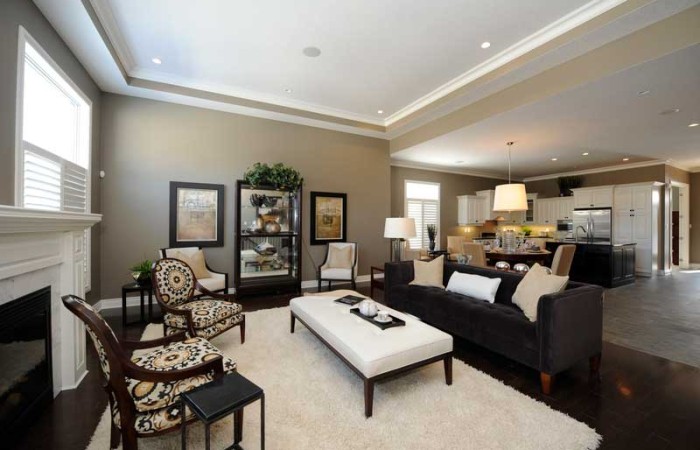 livingRoomHardwood